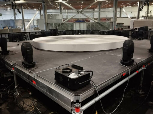 plateforme tournante pour festival
